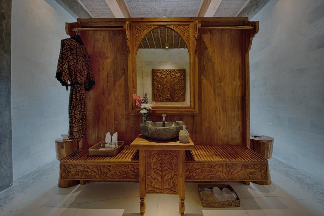 Kastara Resort Ubud Exterior foto Thai massage bed