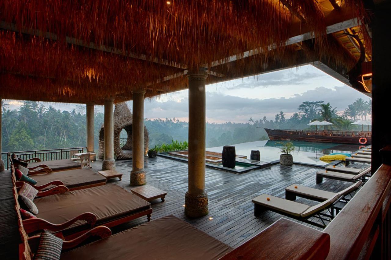 Kastara Resort Ubud Exterior foto The resort's pool