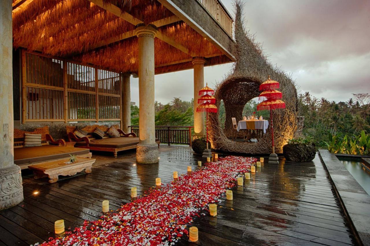 Kastara Resort Ubud Exterior foto The resort's main lobby