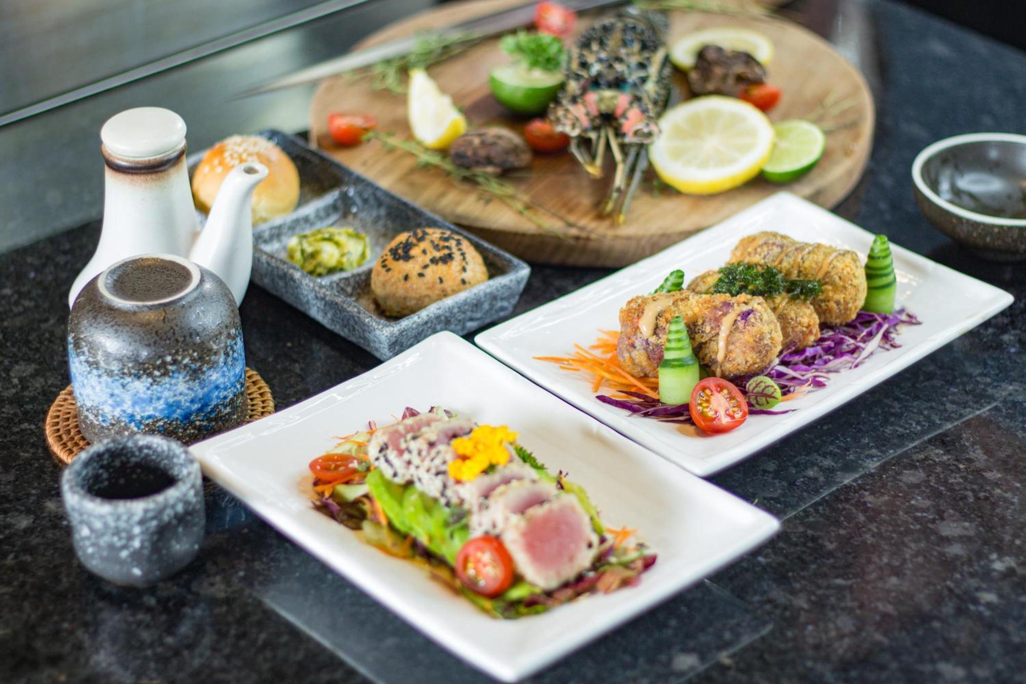 Kastara Resort Ubud Exterior foto A selection of tapas